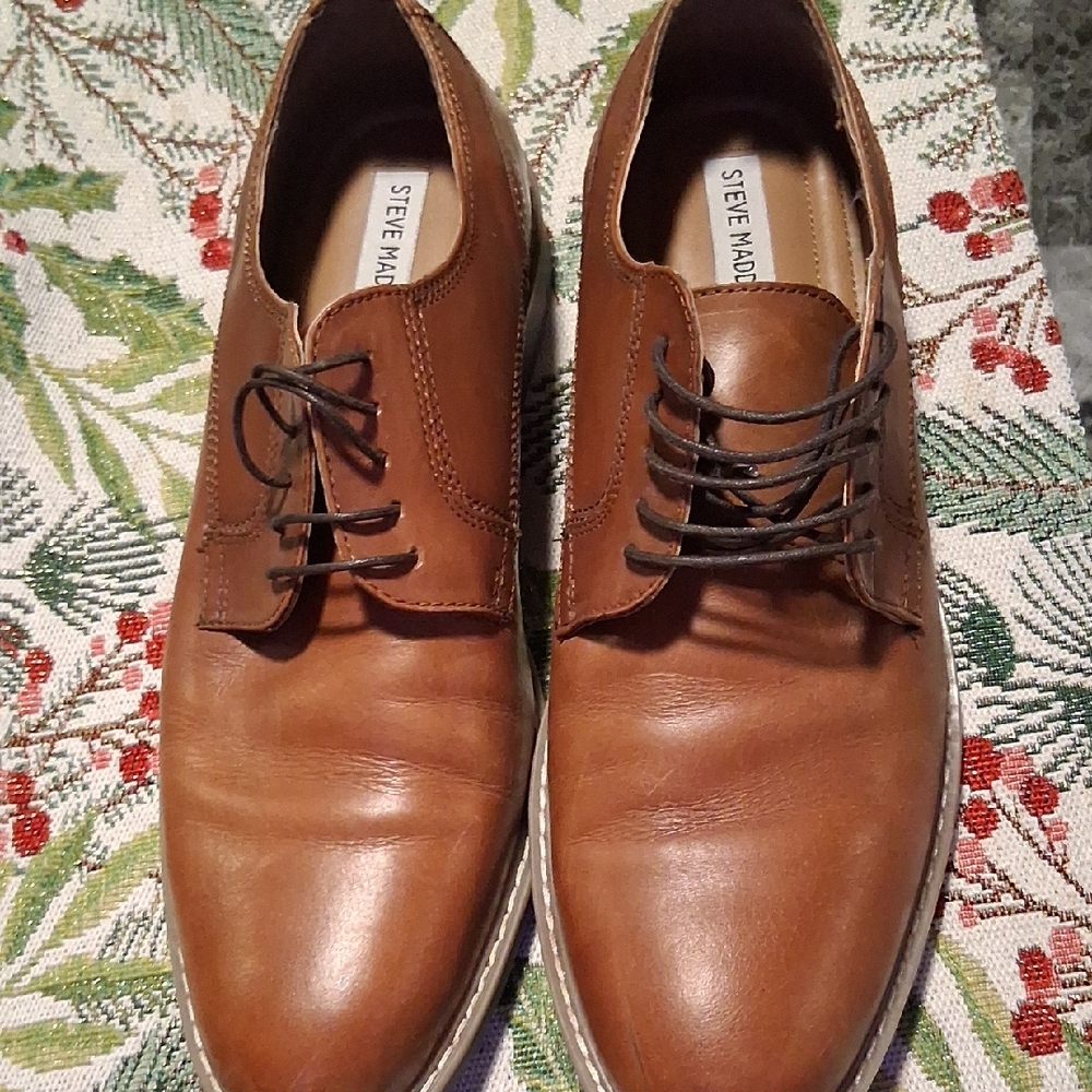 Steve Madden Men's Tan Leather Oxfords
